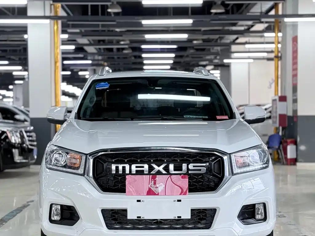 Maxus T70 2021 2.0T diesel automatic four-wheel drive travel version with long box and high chassis купить на сайте DeffCars