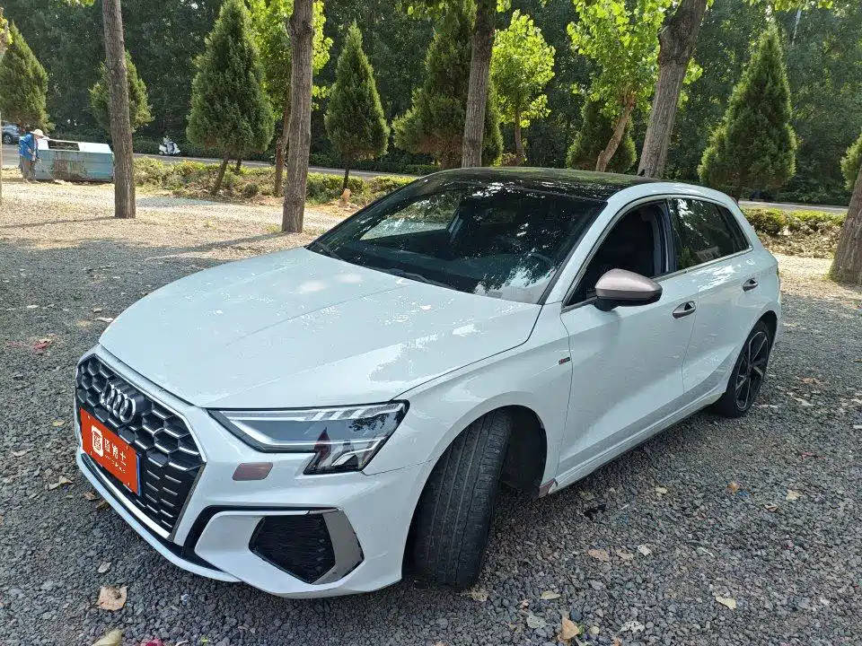 Audi A3 2023 facelift Sportback 35 TFSI stylish and sporty купить на сайте DeffCars