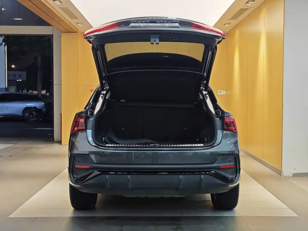Audi Q3 Sportback 2020 40 TFSI Fashion купить на сайте DeffCars