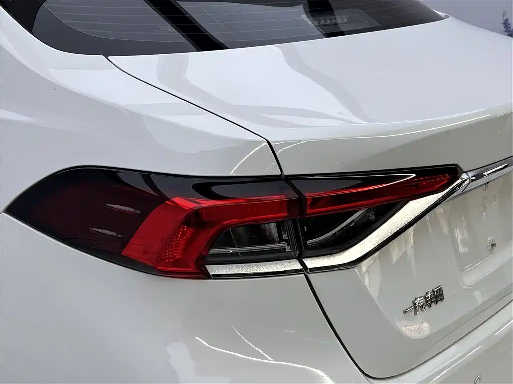 Corolla 2019 1.2T S-CVT GL Pioneer Edition купить на сайте DeffCars