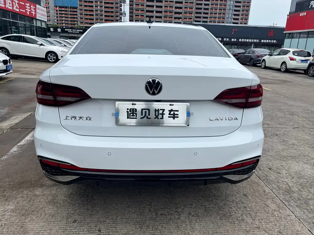 Lavida 2024 1.5L Automatic Starry Sky Five Million Edition купить на сайте DeffCars