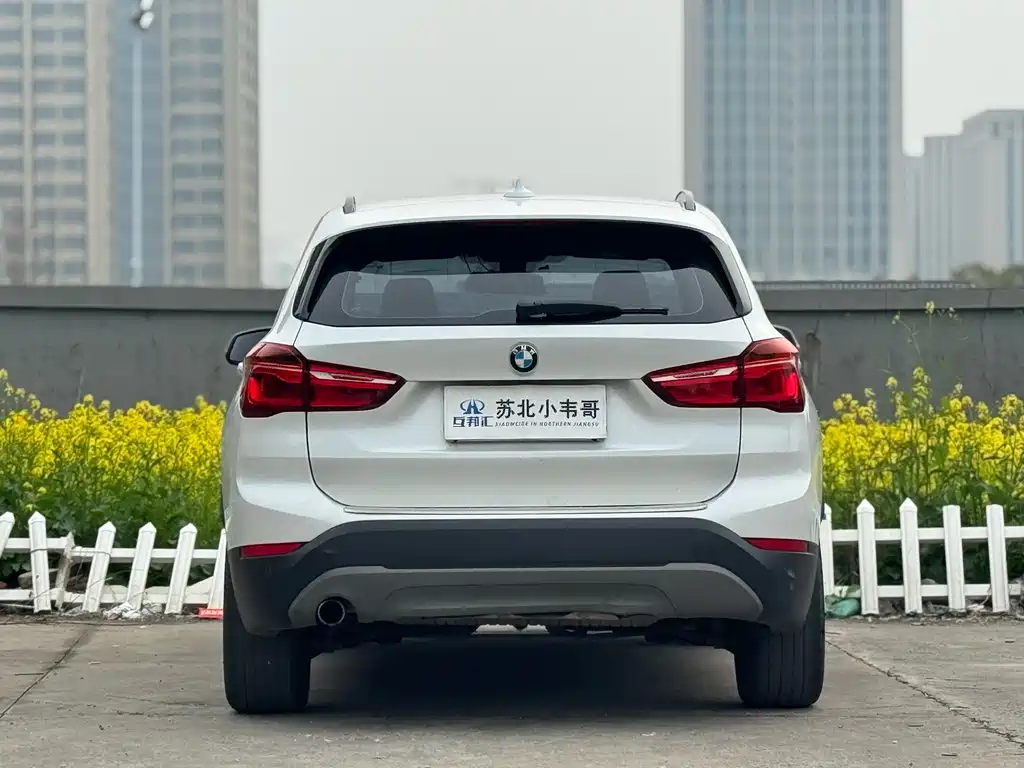 BMW X1 2018 sDrive18Li Fashion Model купить на сайте DeffCars