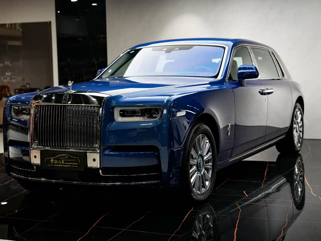 Phantom 2018 6.7T long wheelbase version купить на сайте DeffCars