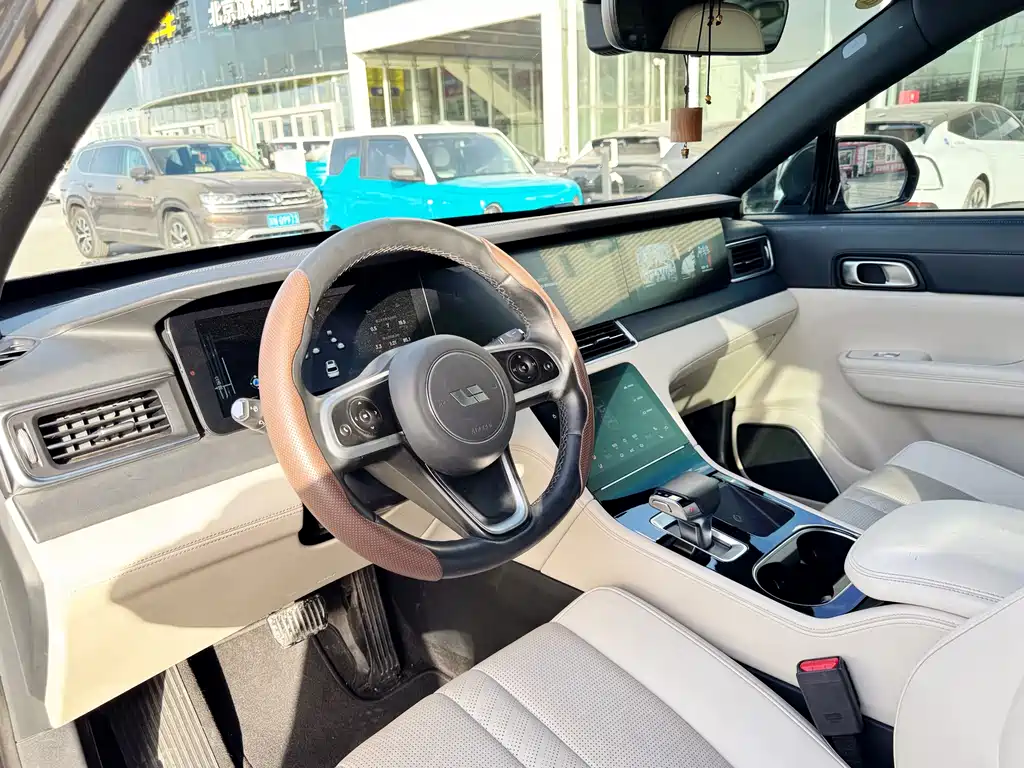 Ideal ONE 2020 extended range 6-seater version купить на сайте DeffCars