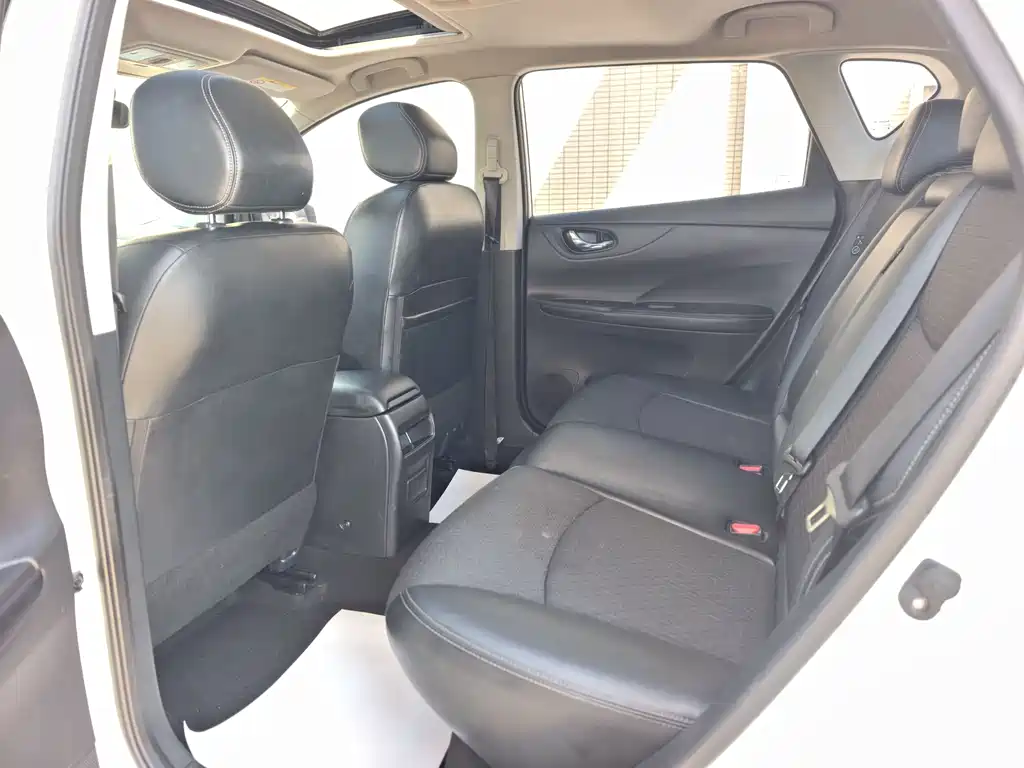 Tiida 2020 1.6L CVT Smart Travel Edition купить на сайте DeffCars