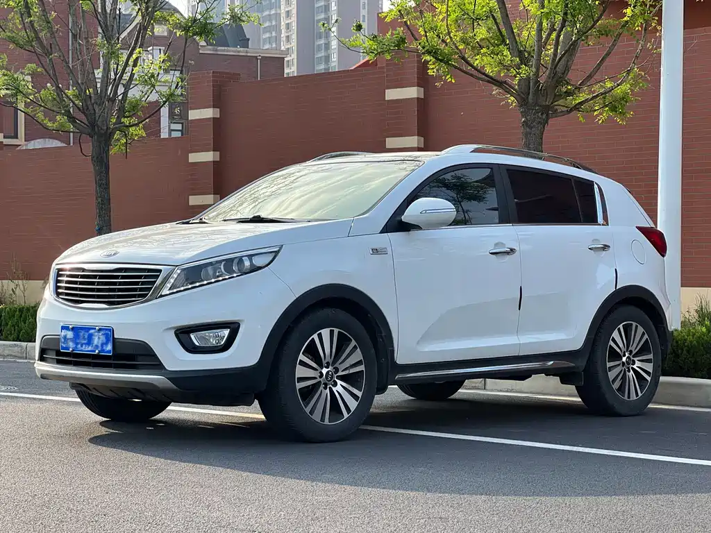 Sportage R (Zhipao) 2015 2.0L Automatic 2WD DLX купить на сайте DeffCars