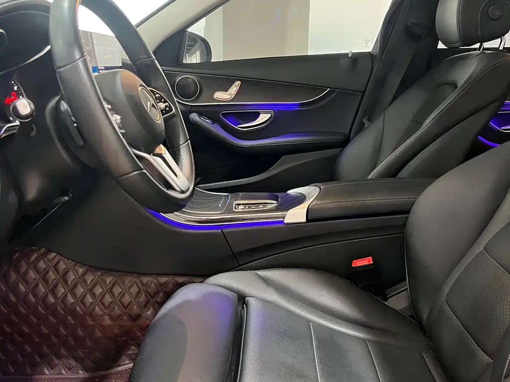 Mercedes-Benz C-Class 2019 C 180 L Fashionable Sports Edition купить на сайте DeffCars