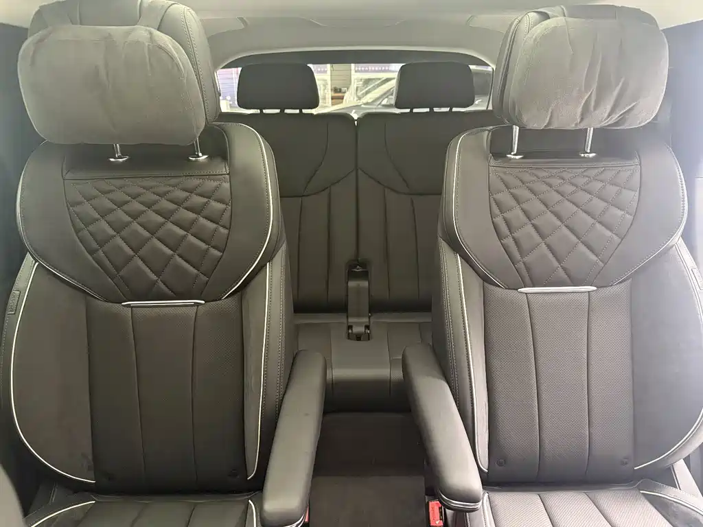 Hongqi E-HS9 2022 model 690km flagship version six seats купить на сайте DeffCars