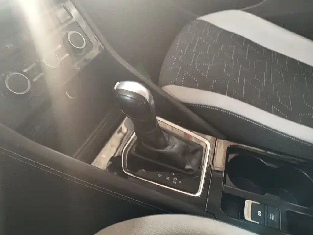 Jetta VS7 2022 1.4T Automatic Progressive Edition Pro купить на сайте DeffCars