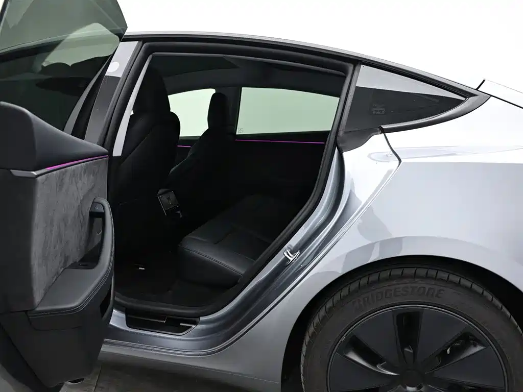 Model 3 2023 long-range all-wheel drive version купить на сайте DeffCars
