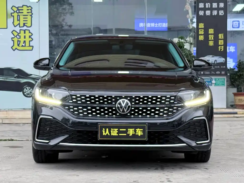 Passat 2025 Outstanding Model 380TSI Starry Sky Dragon Edition купить на сайте DeffCars