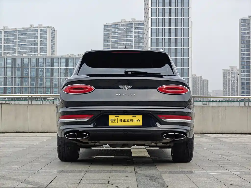 Bentayga 2021 4.0T V8 купить на сайте DeffCars
