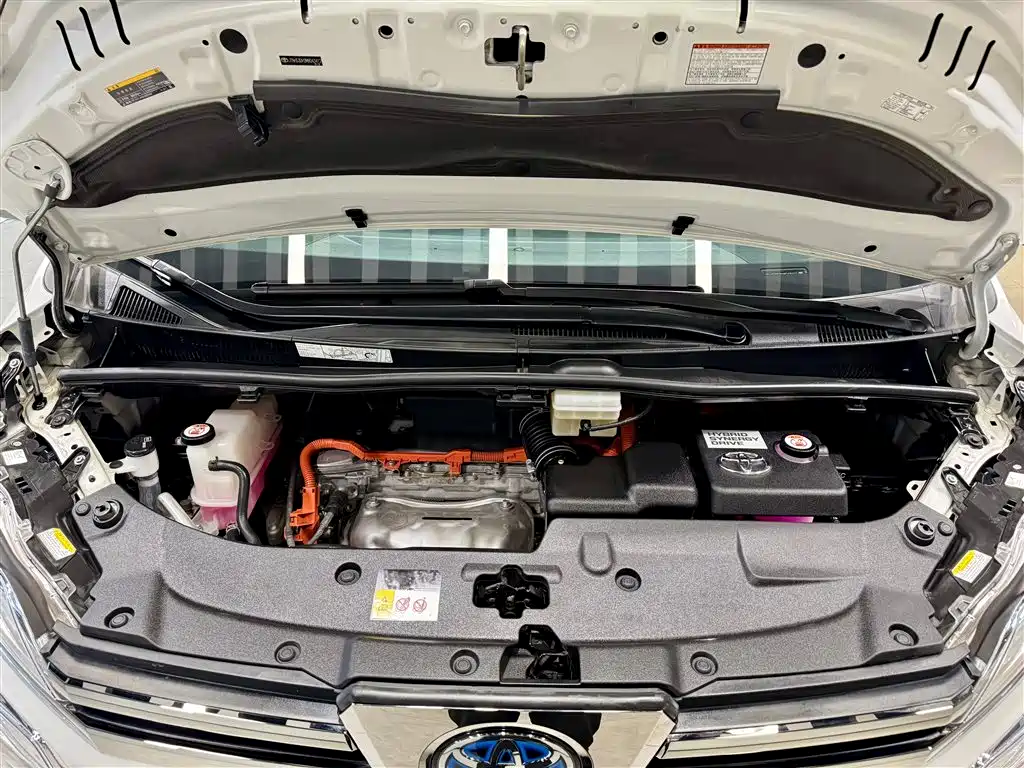 Wilfa 2021 Crown Dual Engine 2.5L HV Deluxe Edition купить на сайте DeffCars