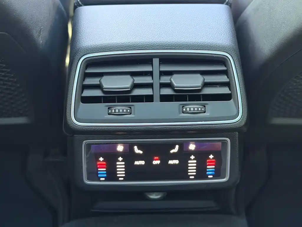 Audi A6L 2021 45 TFSI Premium Dynamic Model купить на сайте DeffCars
