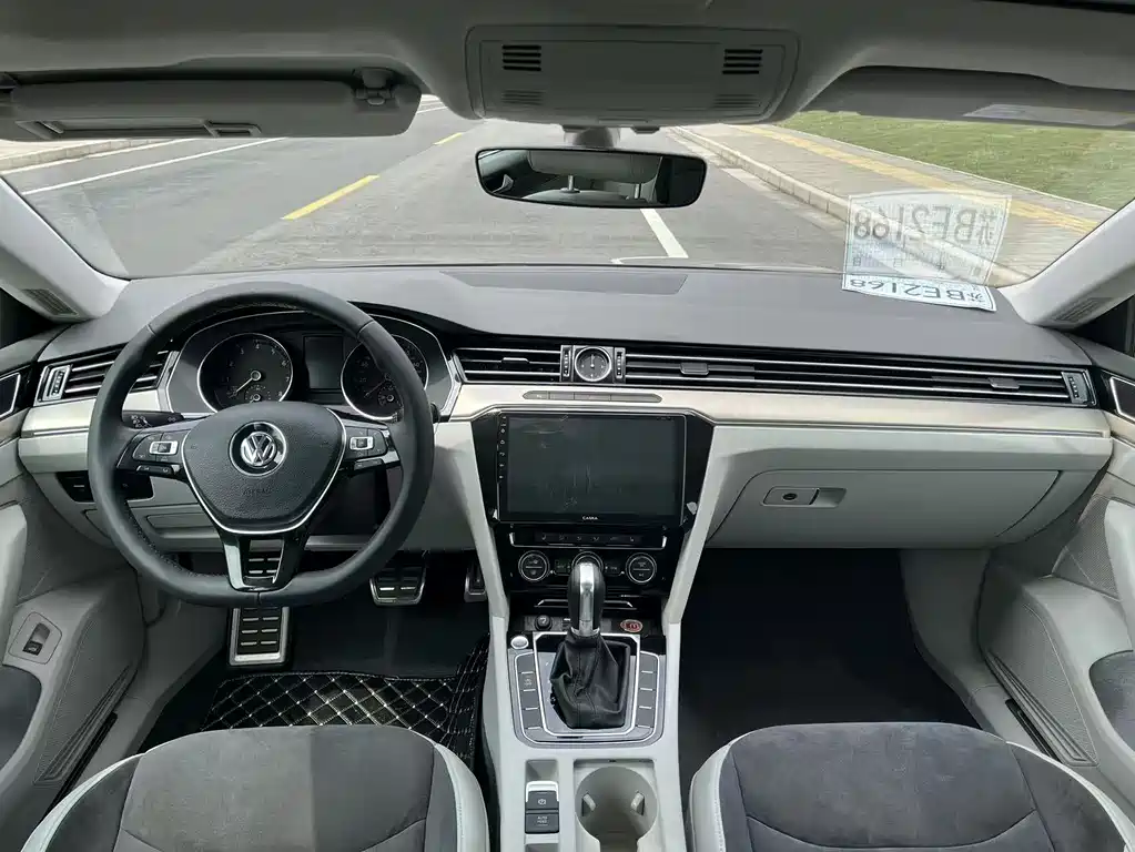 FAW-Volkswagen CC 2019 330TSI Huayan Edition National V купить на сайте DeffCars