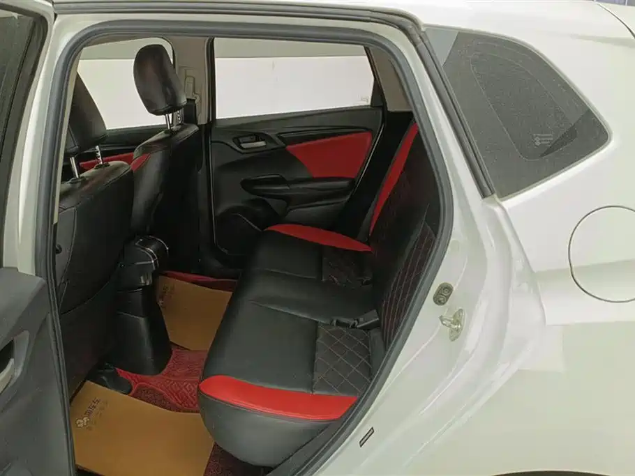 Fit 2018 1.5L CVT Comfort Edition купить на сайте DeffCars