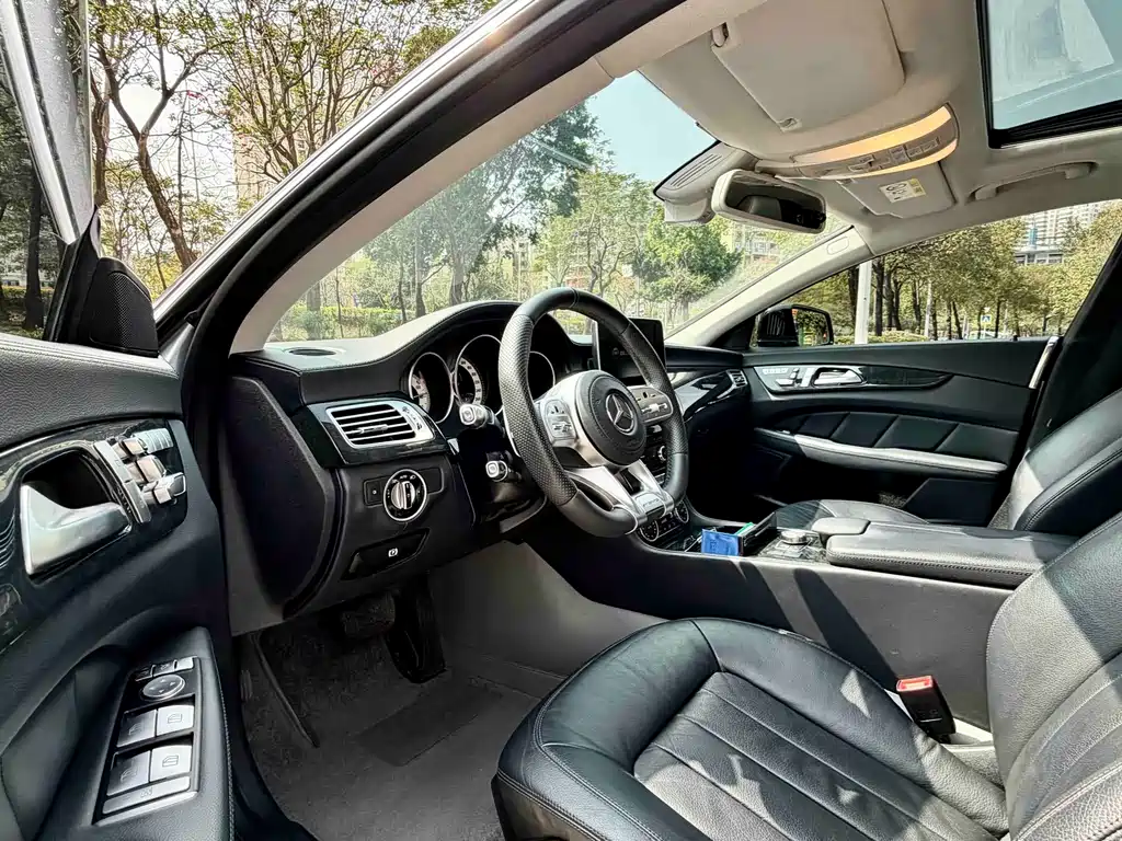 Mercedes-Benz CLS 2015 CLS 320 купить на сайте DeffCars