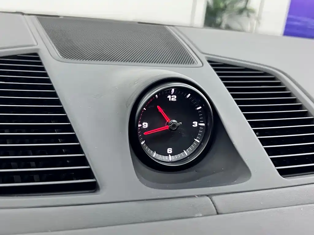 Cayenne 2023 Cayenne 3.0T Platinum Edition купить на сайте DeffCars