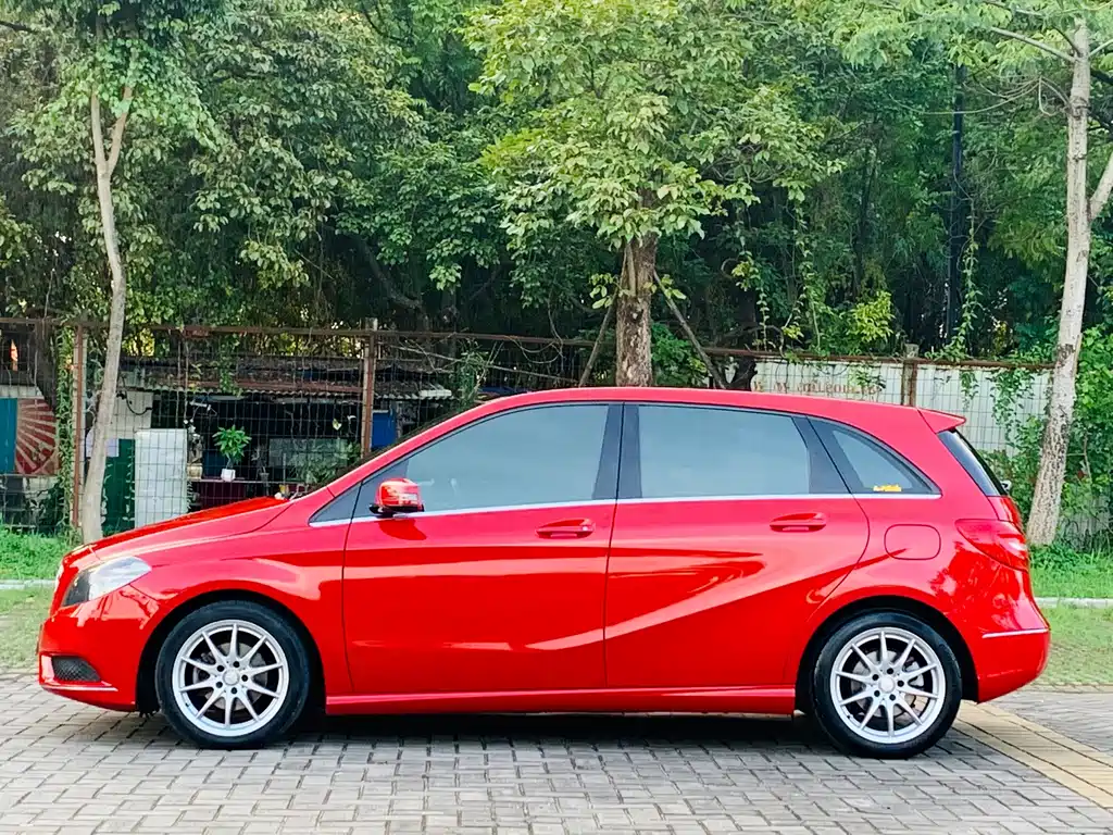 Mercedes B-Class 2012 B 180 купить на сайте DeffCars