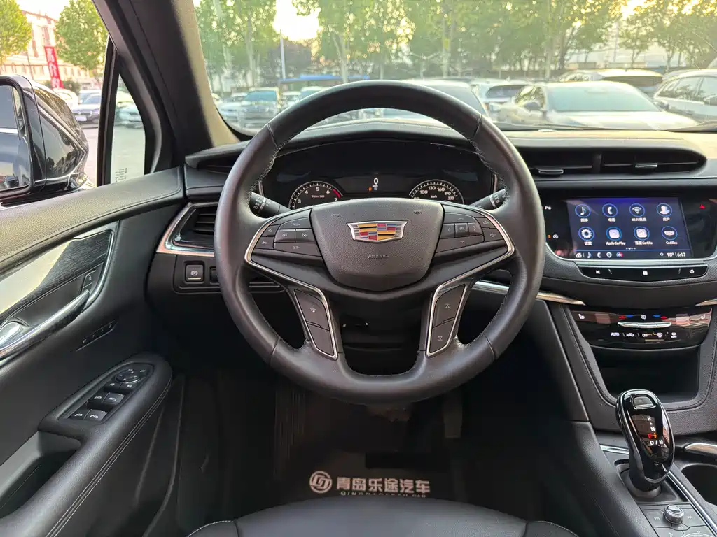 Cadillac XT5 2021 28T luxury model купить на сайте DeffCars