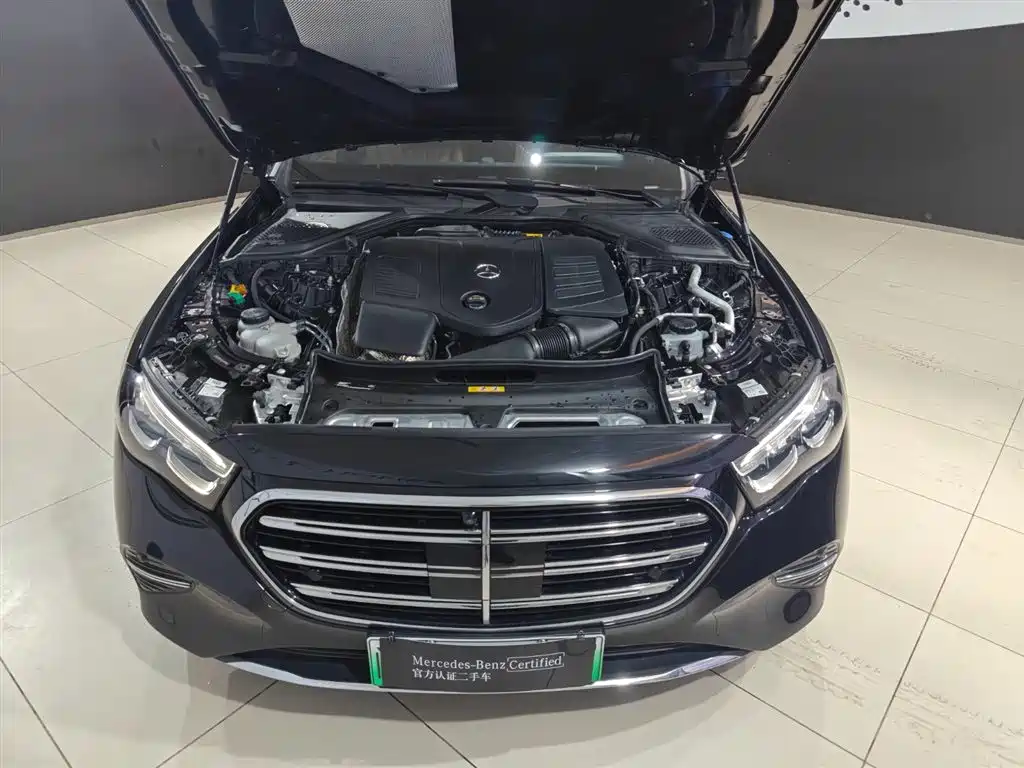Mercedes-Benz E-Class New Energy 2024 E 350 e L plug-in hybrid sedan купить на сайте DeffCars