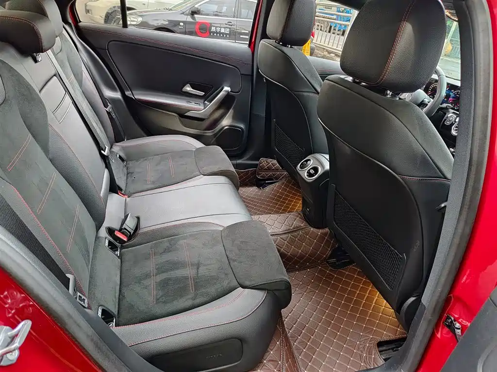 Mercedes-Benz A-Class 2023 A 200 L Fashion Model купить на сайте DeffCars