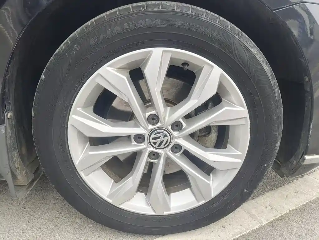 Magotan 2019 330TSI DSG luxury model National VI купить на сайте DeffCars