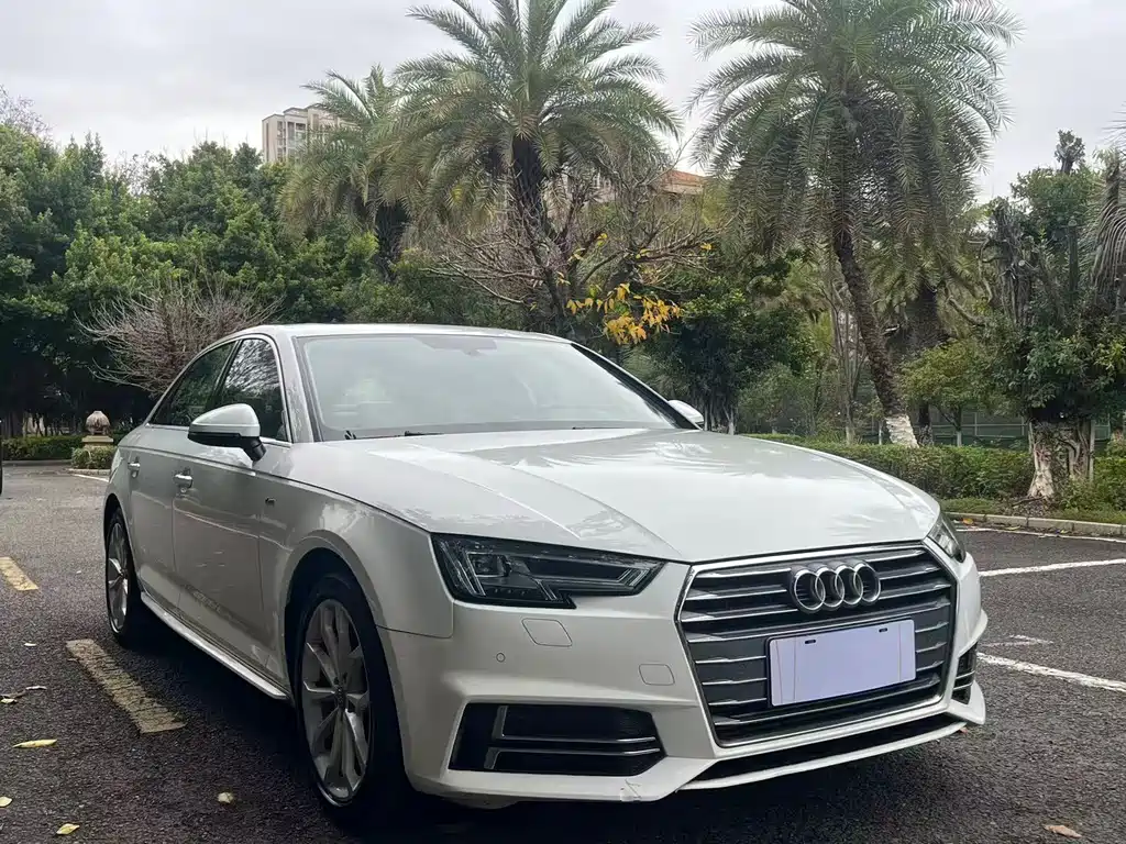 Audi A4L 2017 40 TFSI Fashion Type купить на сайте DeffCars