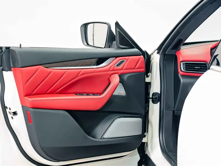 Levante 2019 3.0T Deluxe Edition National VI купить на сайте DeffCars