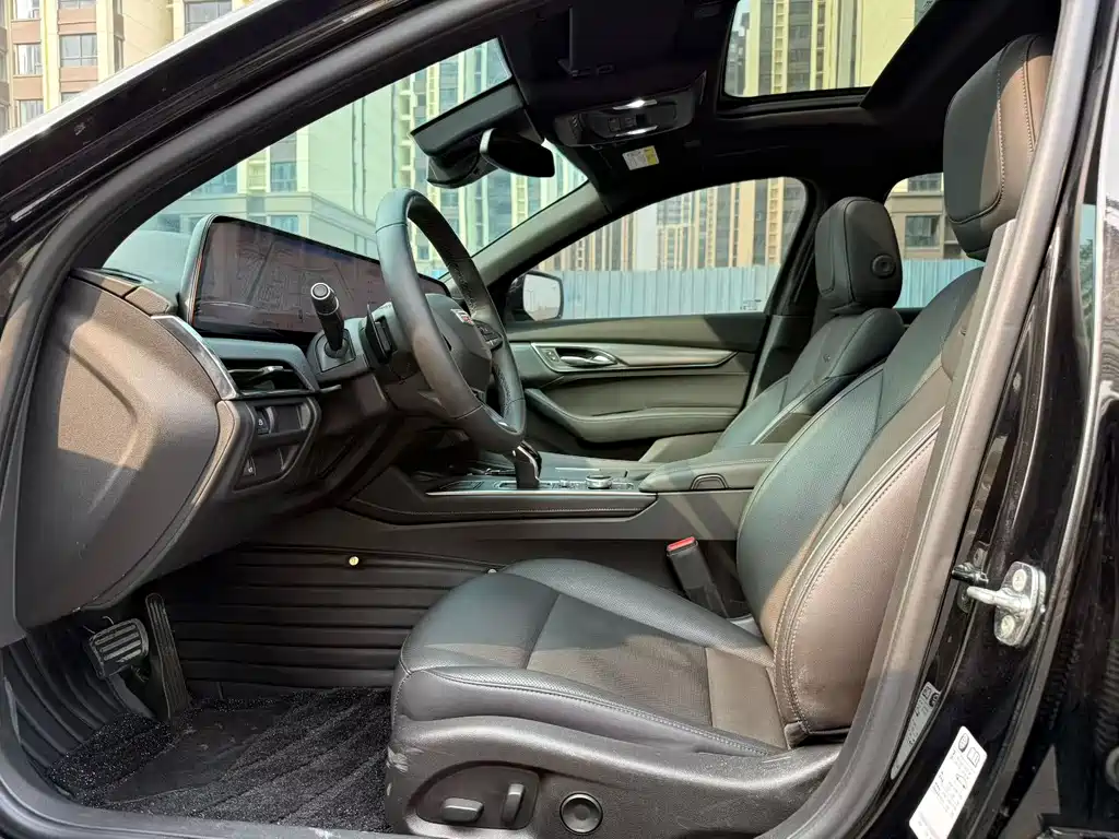 Cadillac CT5 2024 28T Luxury Pro купить на сайте DeffCars