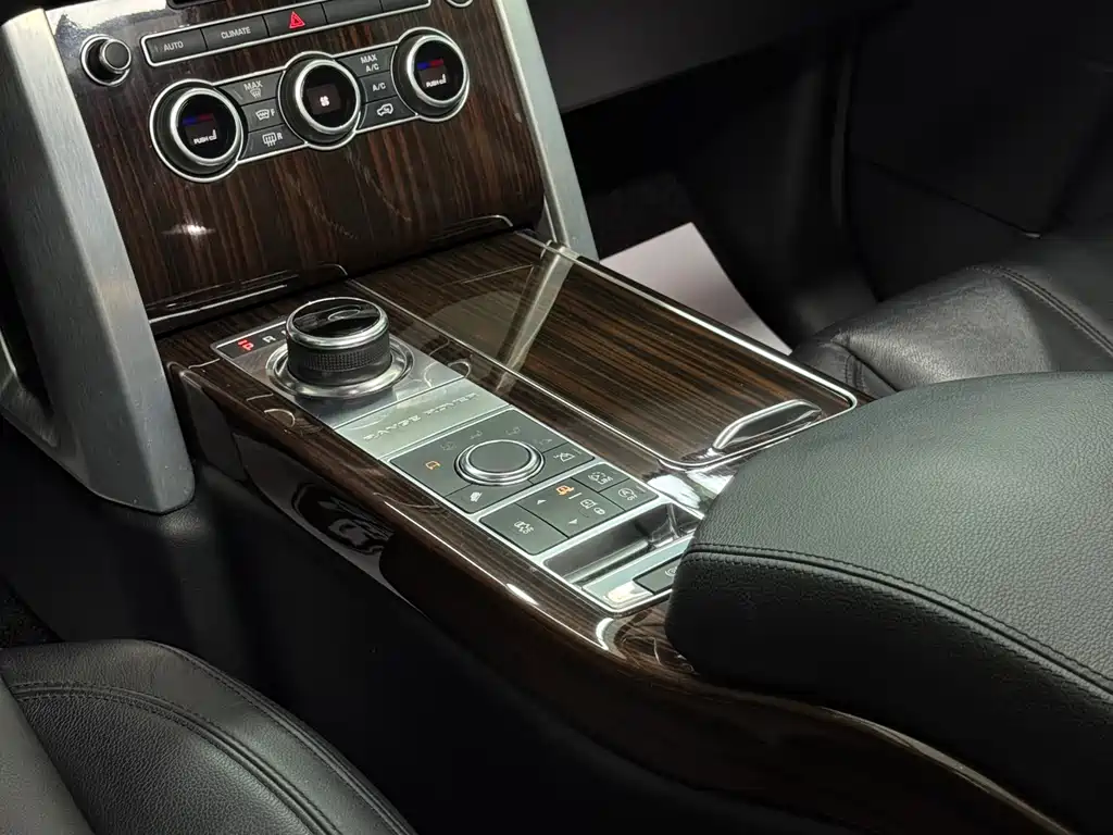 Range Rover 2017 3.0 SC V6 Vogue купить на сайте DeffCars