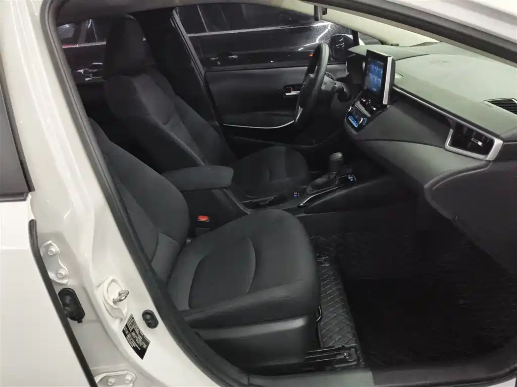 Corolla 2021 Dual Engine 1.8L E-CVT Elite Edition купить на сайте DeffCars