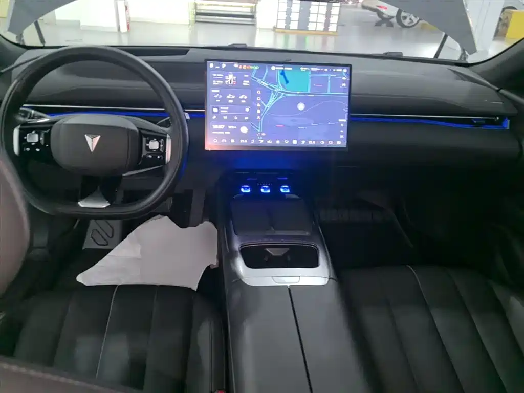 Dark Blue L07 2024 230Max extended range version купить на сайте DeffCars