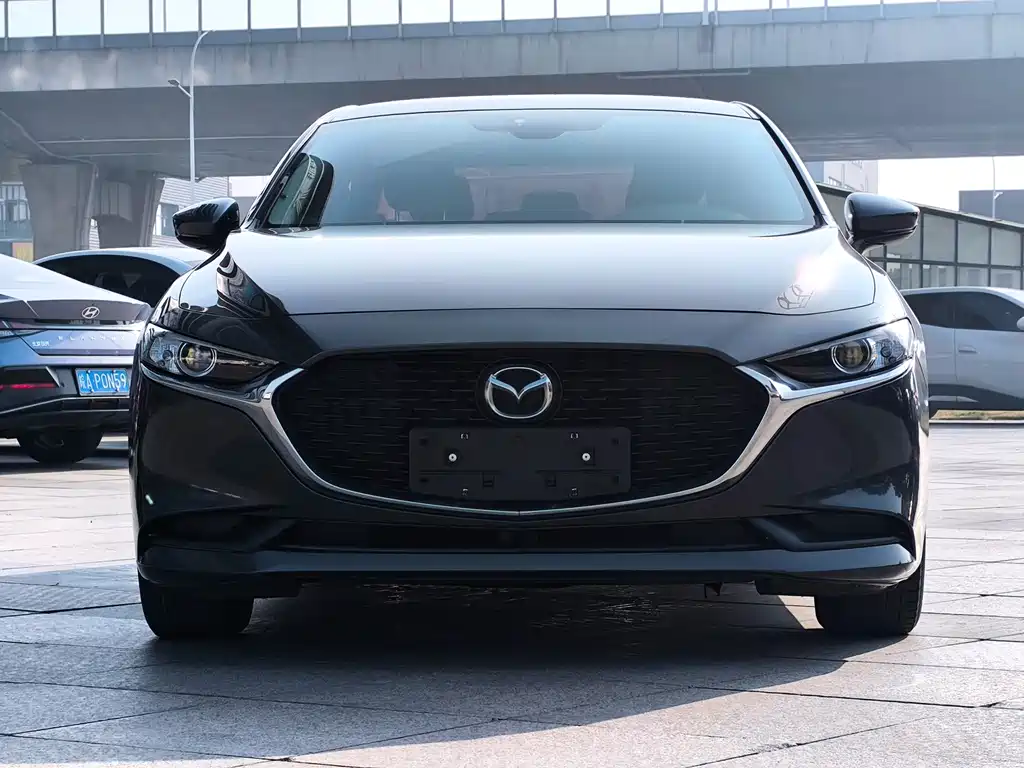 Mazda3 Angkesela 2020 1.5L automatic quality sunroof version купить на сайте DeffCars