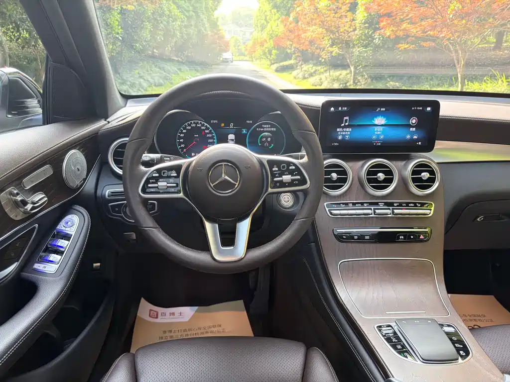 Mercedes-Benz GLC 2021 GLC 260 L 4MATIC luxury model купить на сайте DeffCars