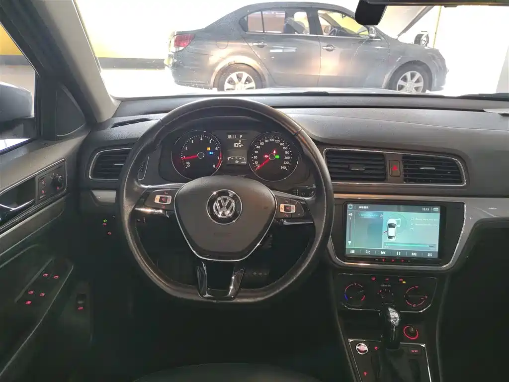 Lavida 2017 1.6L automatic comfort version купить на сайте DeffCars