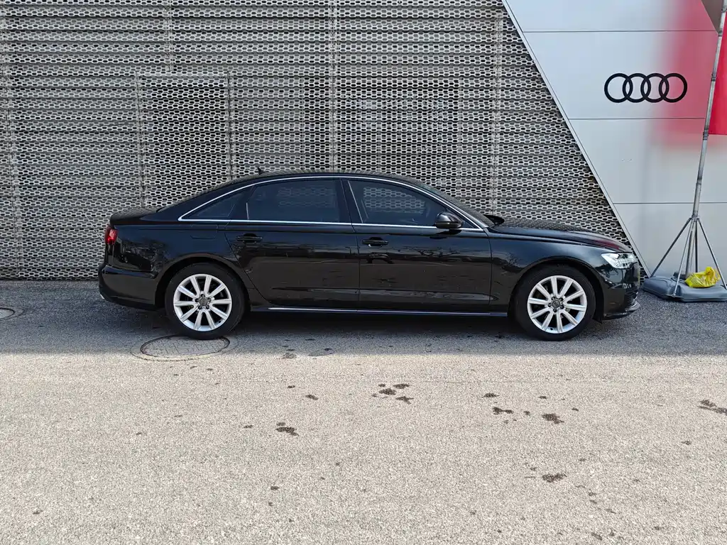 Audi A6L 2018 30th Anniversary Model TFSI Enterprising купить на сайте DeffCars