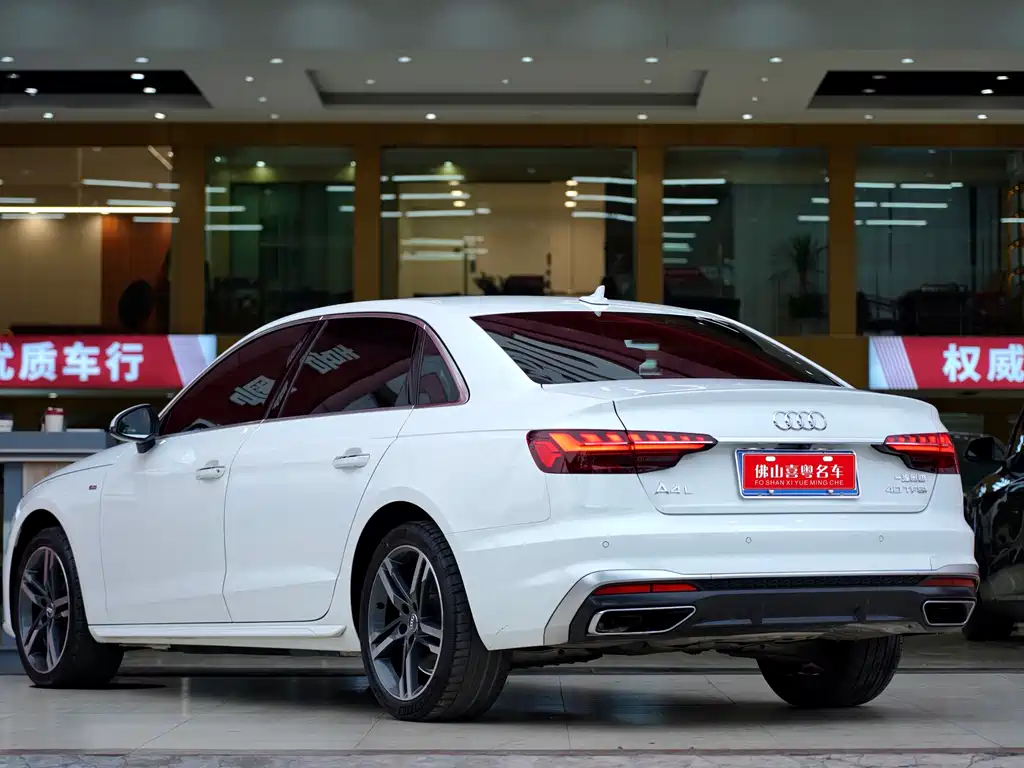 Audi A4L 2022 40 TFSI luxury and dynamic model купить на сайте DeffCars