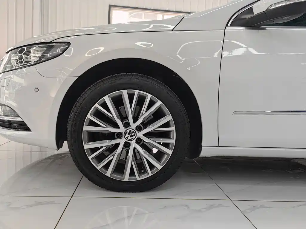 FAW-Volkswagen CC 2018 2.0TSI luxury model купить на сайте DeffCars