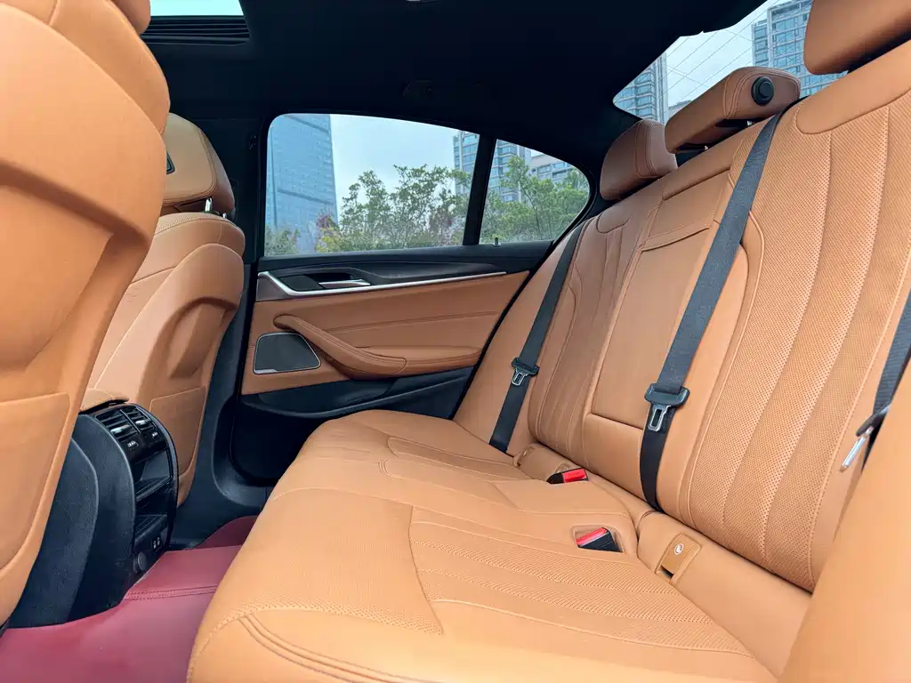 BMW 5 Series Imported 2021 530i M Sports Package купить на сайте DeffCars