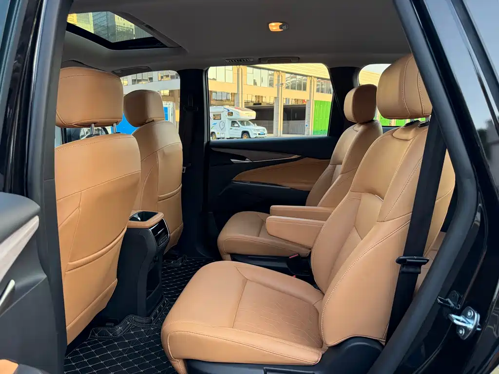 Maxus G50 plug-in hybrid 2025 pilot version купить на сайте DeffCars