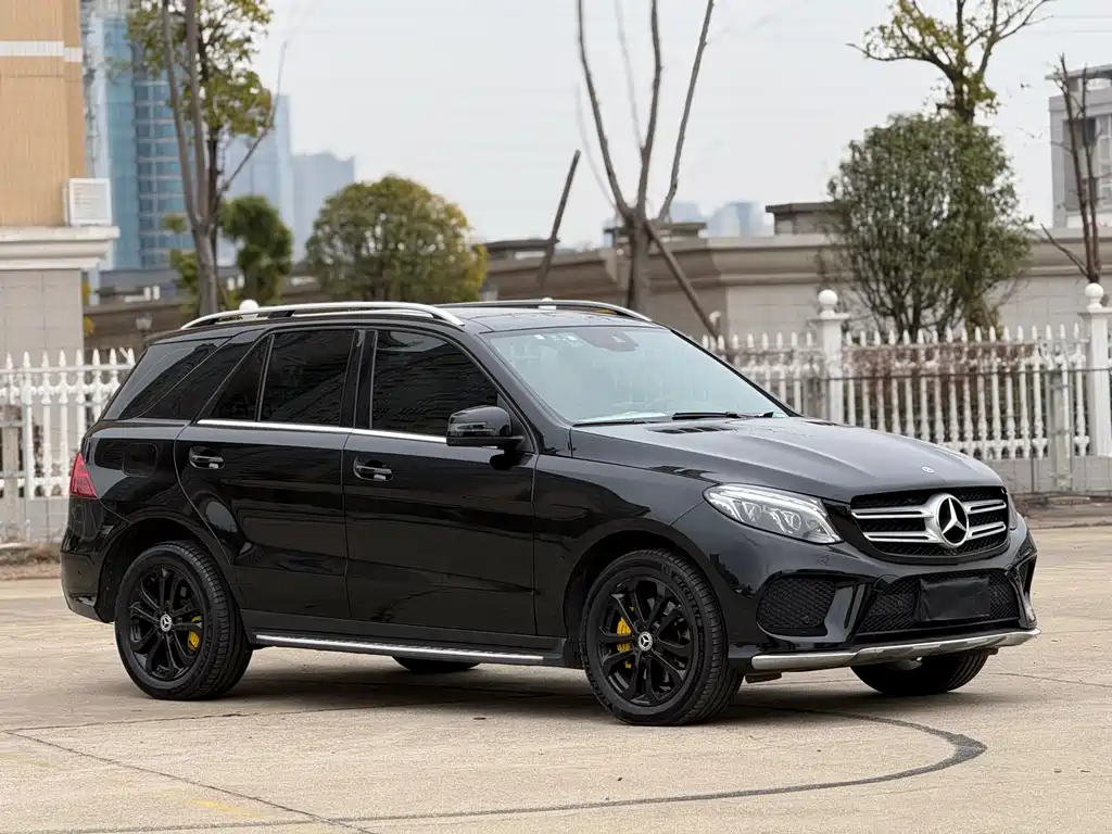 Mercedes-Benz GLE 2016 GLE 320 4MATIC luxury model купить на сайте DeffCars