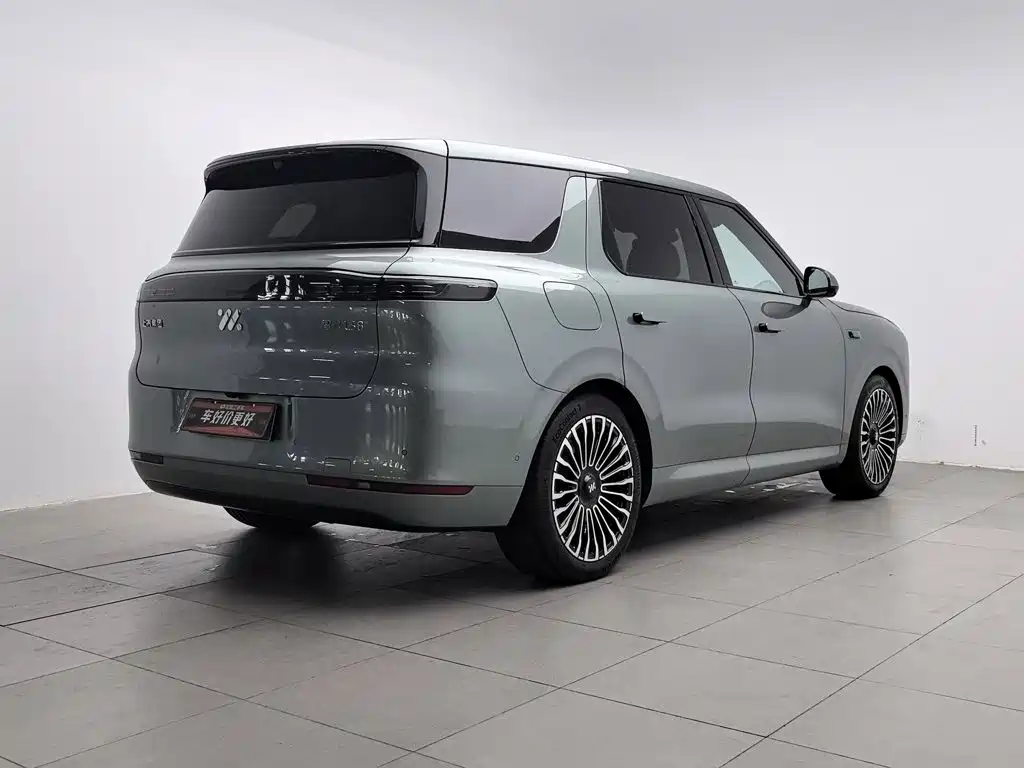 Zhiji LS8 2026 model 52 Max+ enjoys the luxury of six seats купить на сайте DeffCars