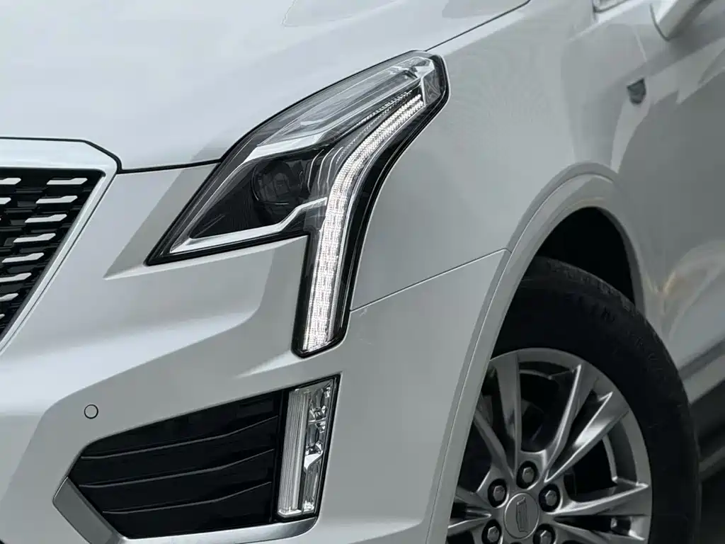 Cadillac XT5 2021 2.0T four-wheel drive luxury model купить на сайте DeffCars
