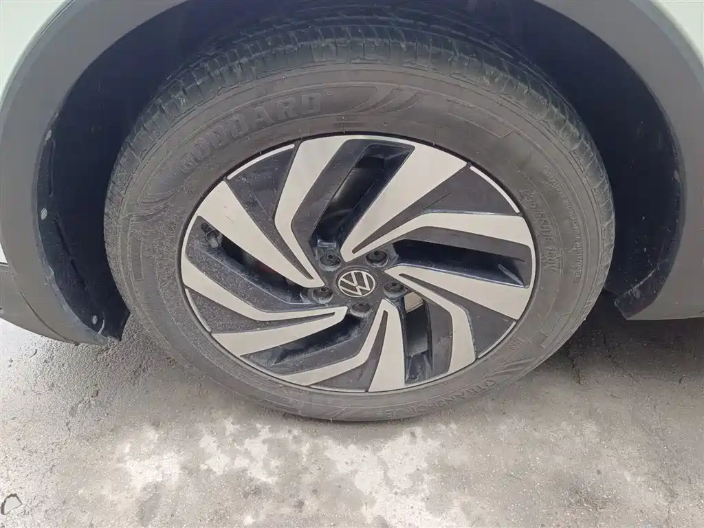 Tiguan L 2023 330TSI automatic two-wheel drive smart version купить на сайте DeffCars