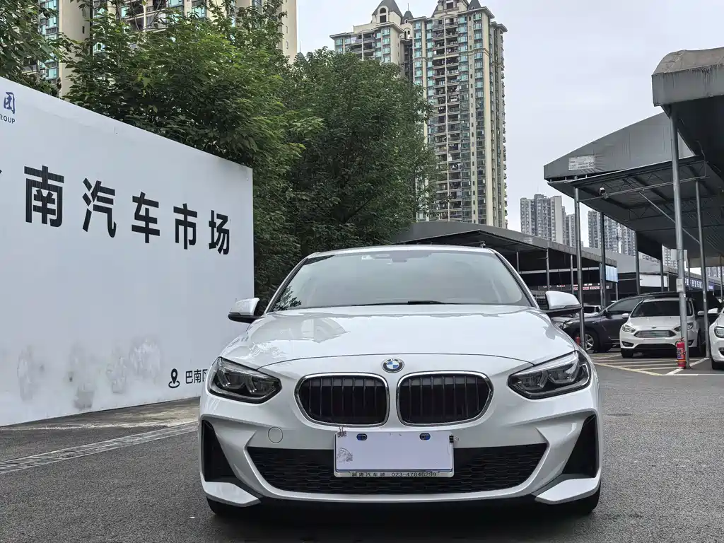 BMW 1 Series 2021 facelift 120i M sports version купить на сайте DeffCars