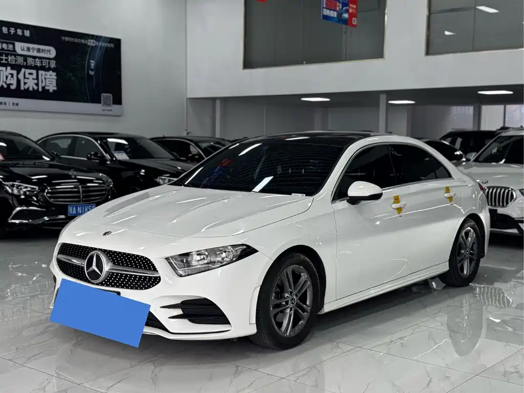 Mercedes-Benz A-Class 2021 A 180 L Sports Sedan купить на сайте DeffCars