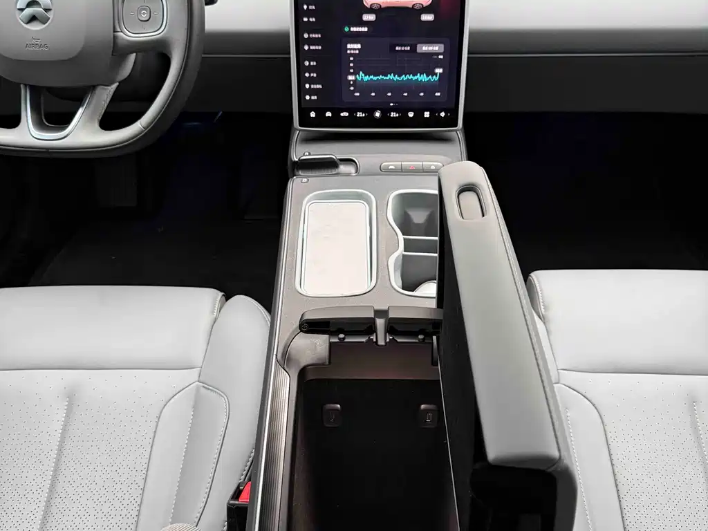 NIO ET5 2024 model 75kWh купить на сайте DeffCars