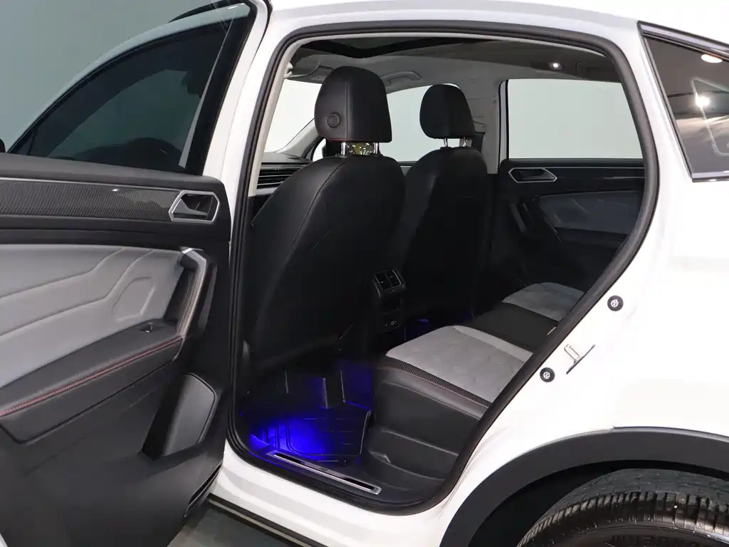 Tiguan X 2023 facelift 330TSI two-wheel drive flagship version купить на сайте DeffCars