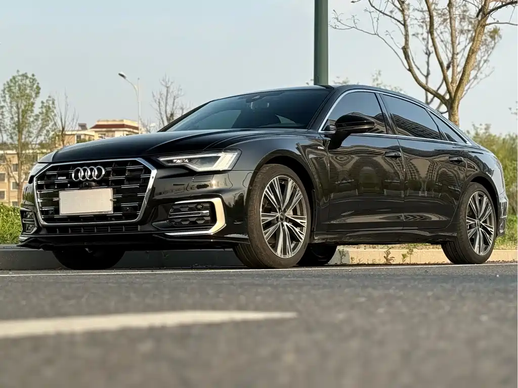 Audi A6L 2023 45 TFSI Premium Dynamic Model купить на сайте DeffCars